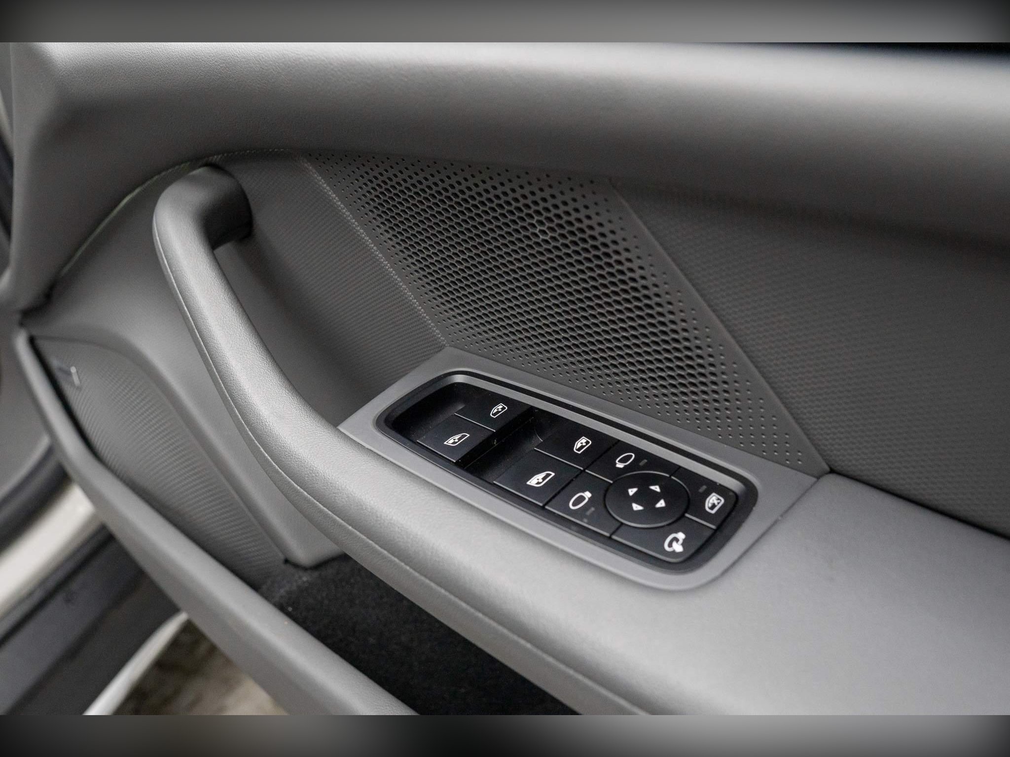 Used 2022 Porsche Taycan Performance Plus 93.4kWh 4S Cross Turismo Auto