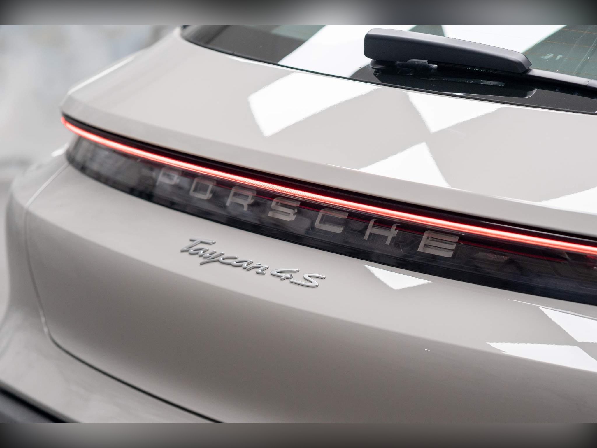 Used 2022 Porsche Taycan Performance Plus 93.4kWh 4S Cross Turismo Auto