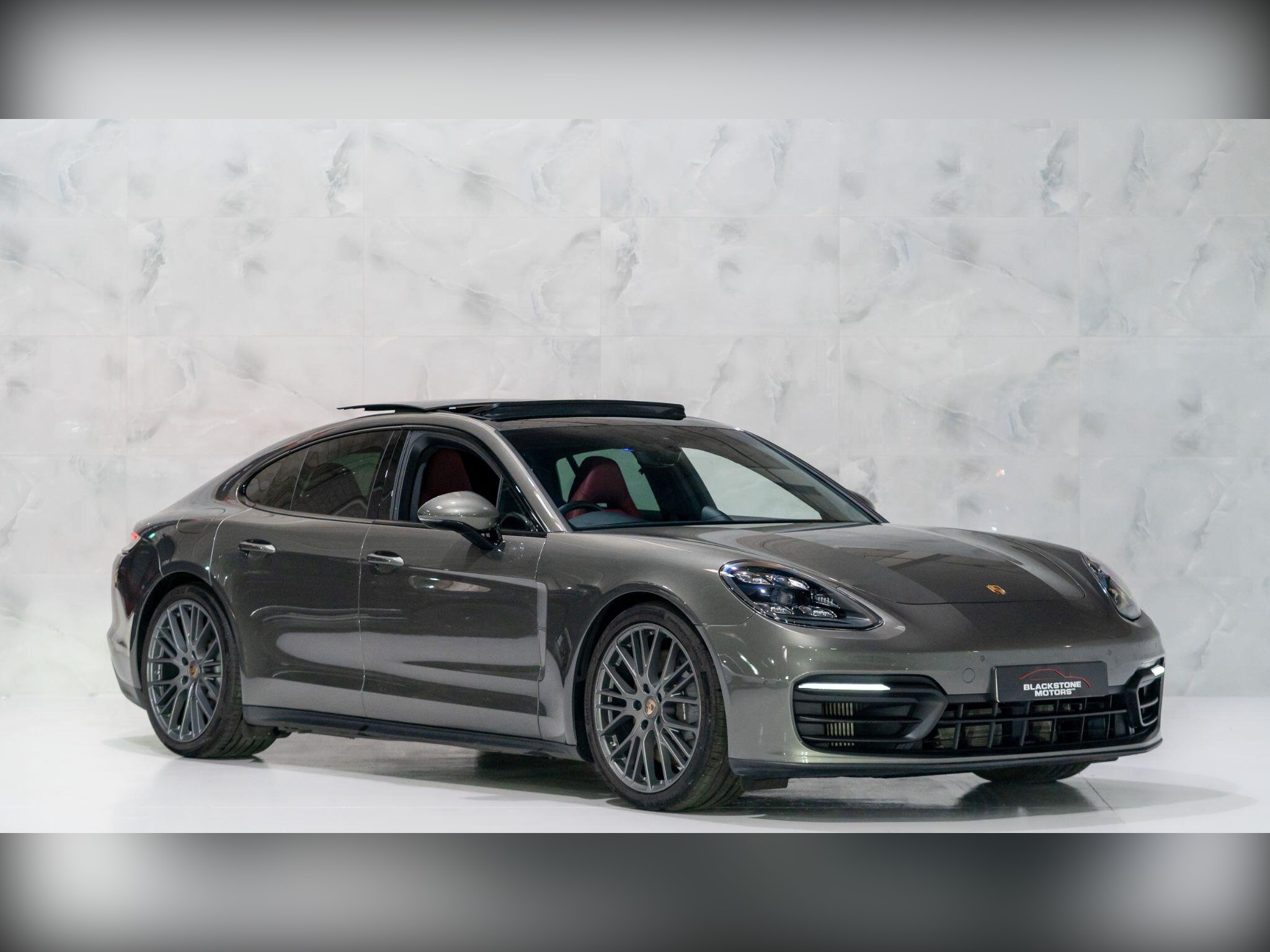 2022 Porsche Panamera